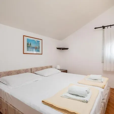 Tramontana Apartment *