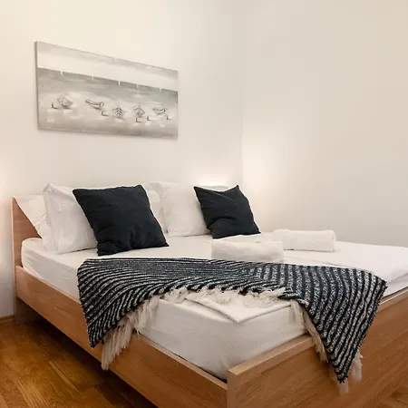 Apartment Tramontana